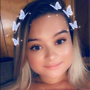 Meet your Posher, Brianna